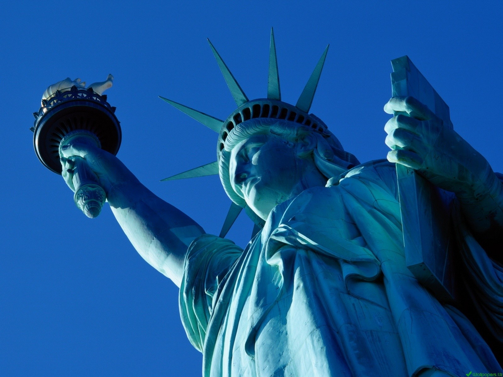 new york jour statue de la liberté