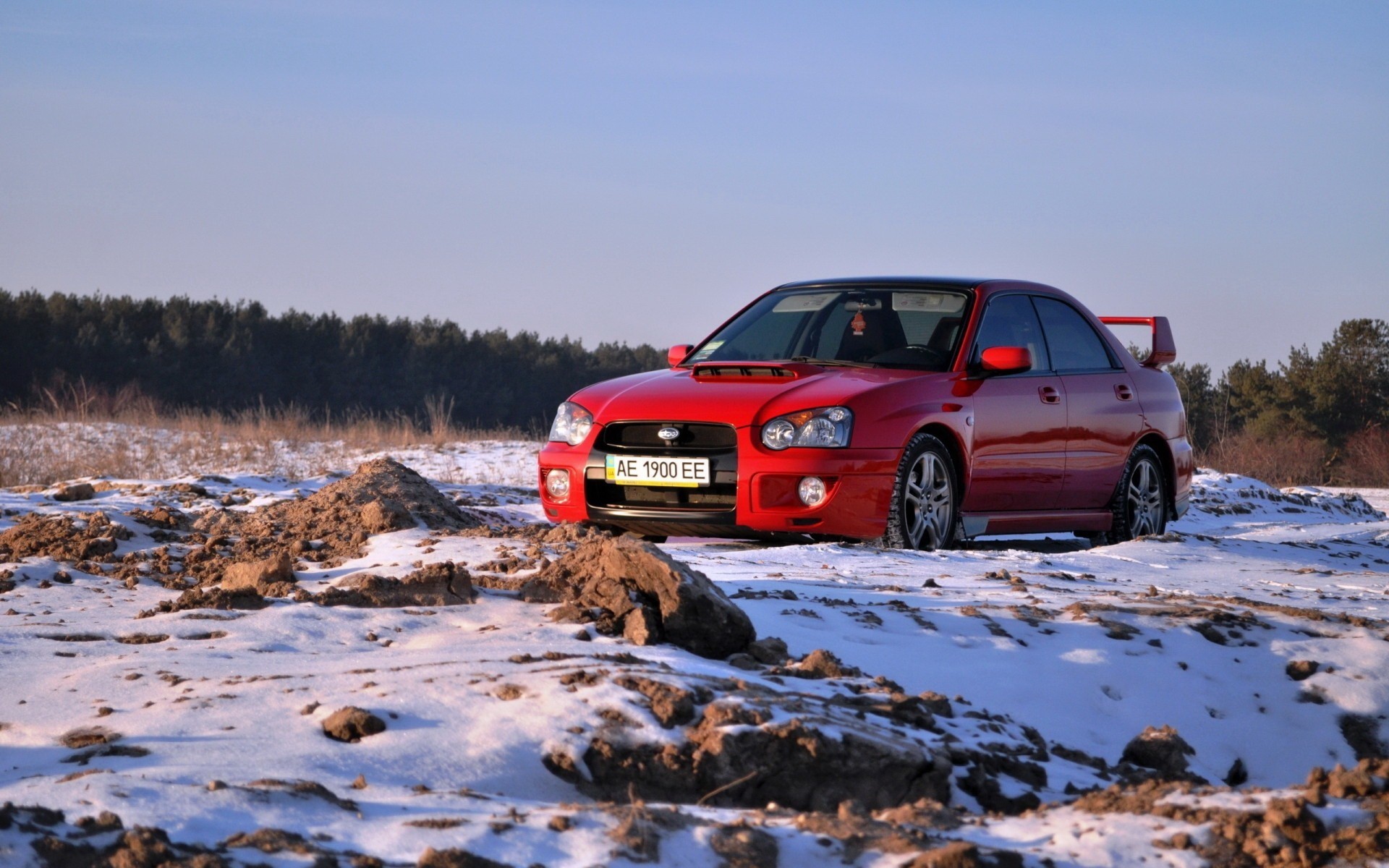 coche gris nieve subaru carretera