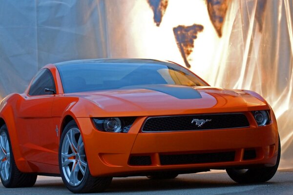 Luminoso sport Ford Mustang coupé