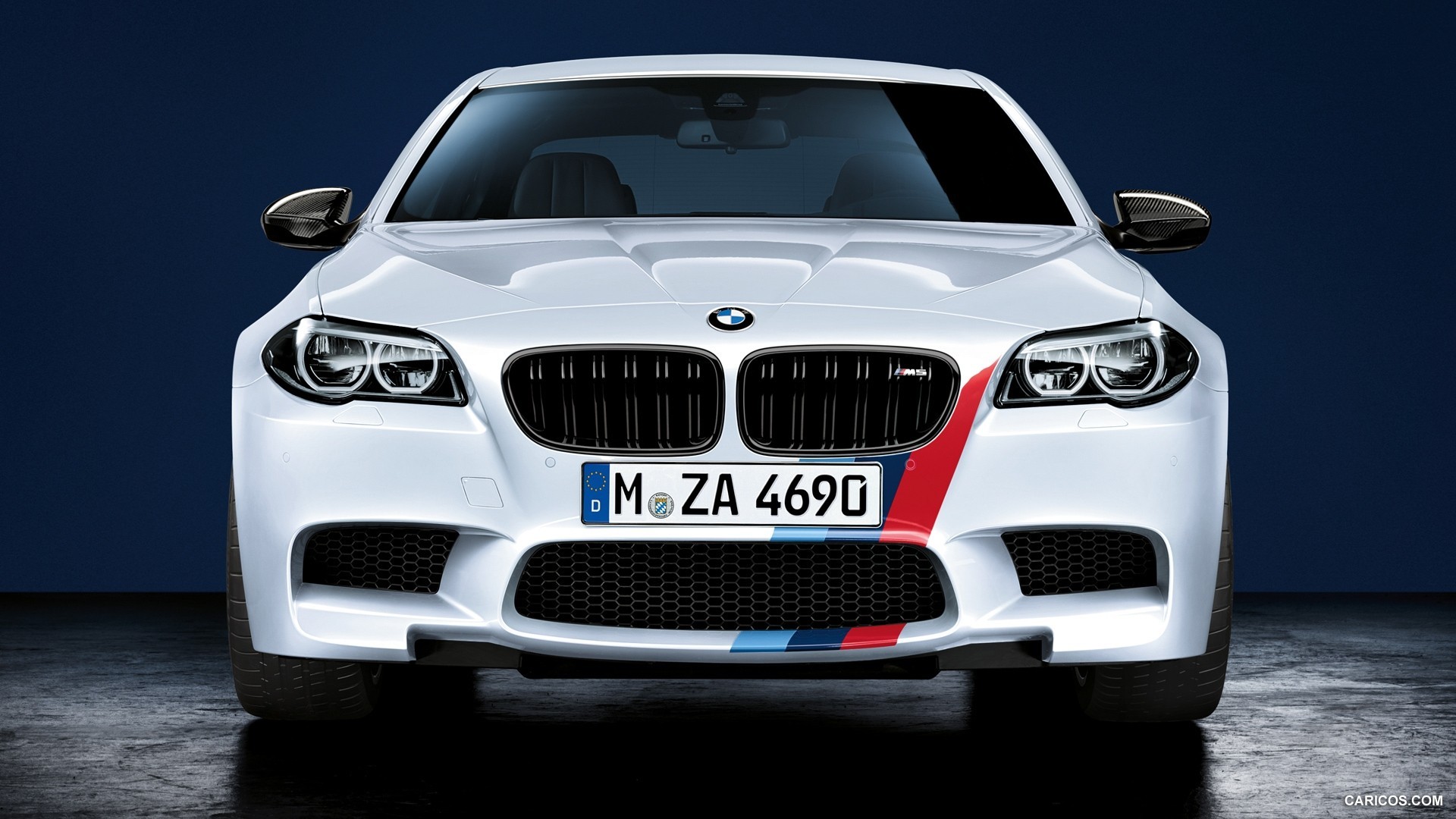 auto bmw m5 ruote