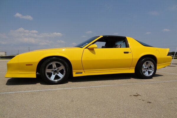 Yellow camaro corvet sports car