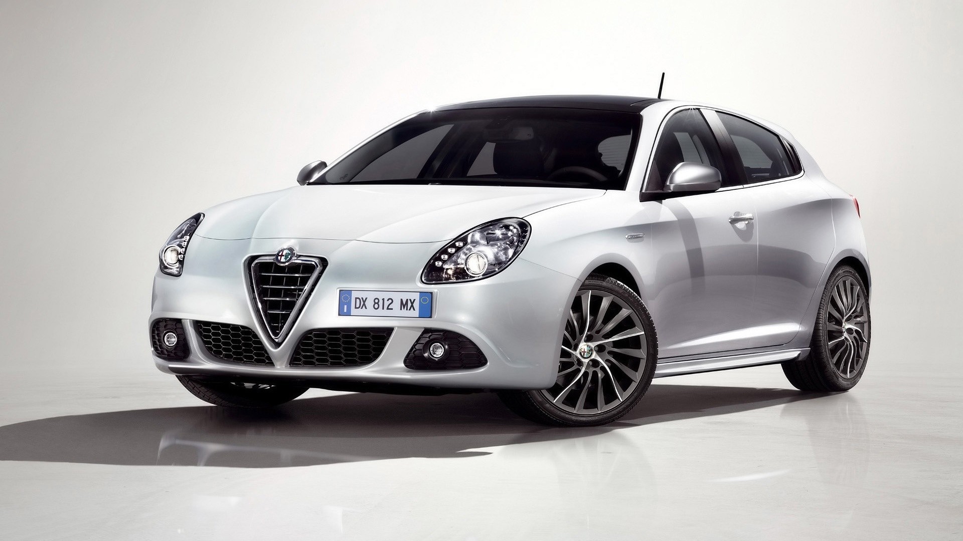 2010 alfa romeo фронтовой