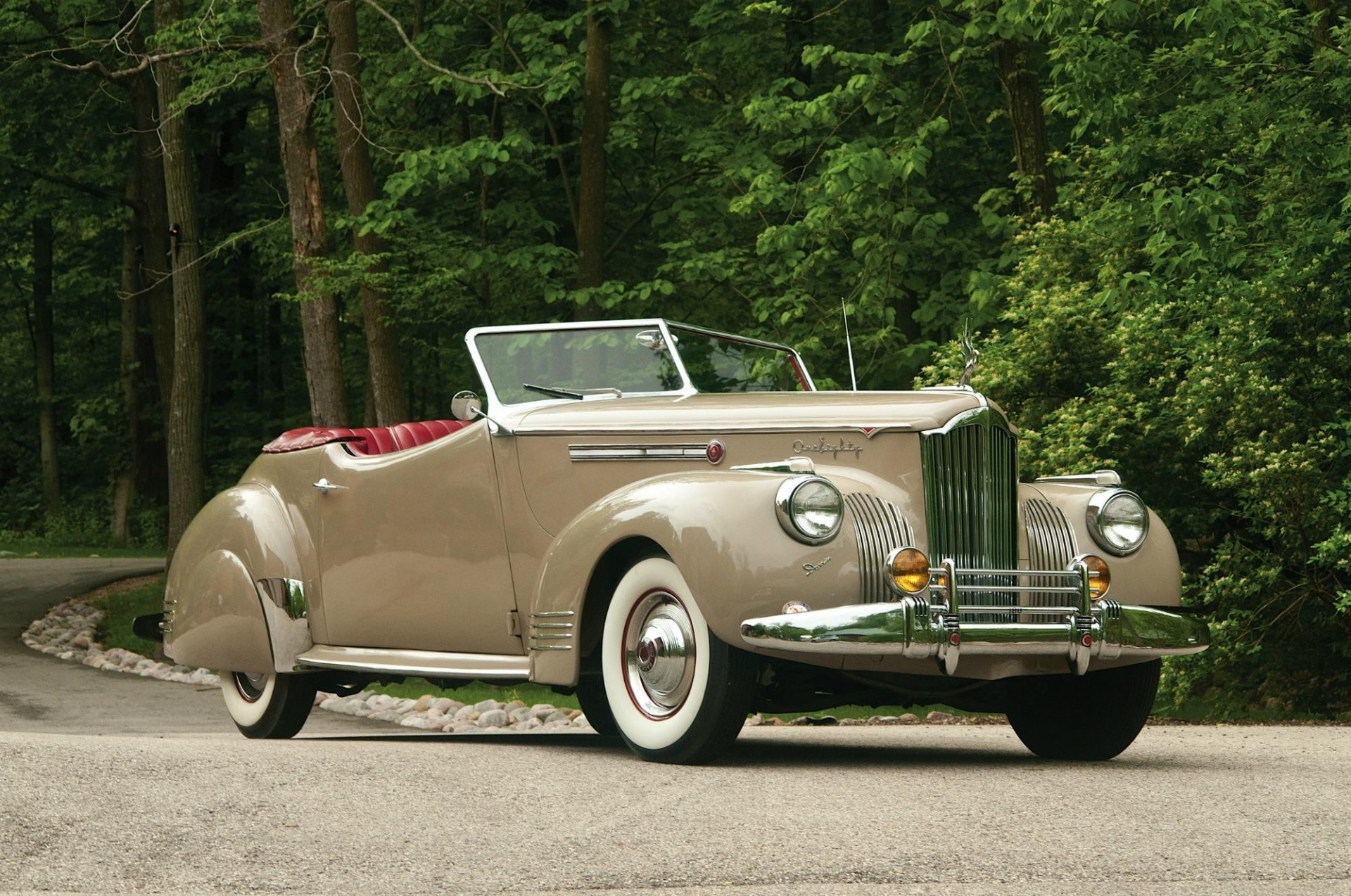 kabriolet stary duży oldtimer