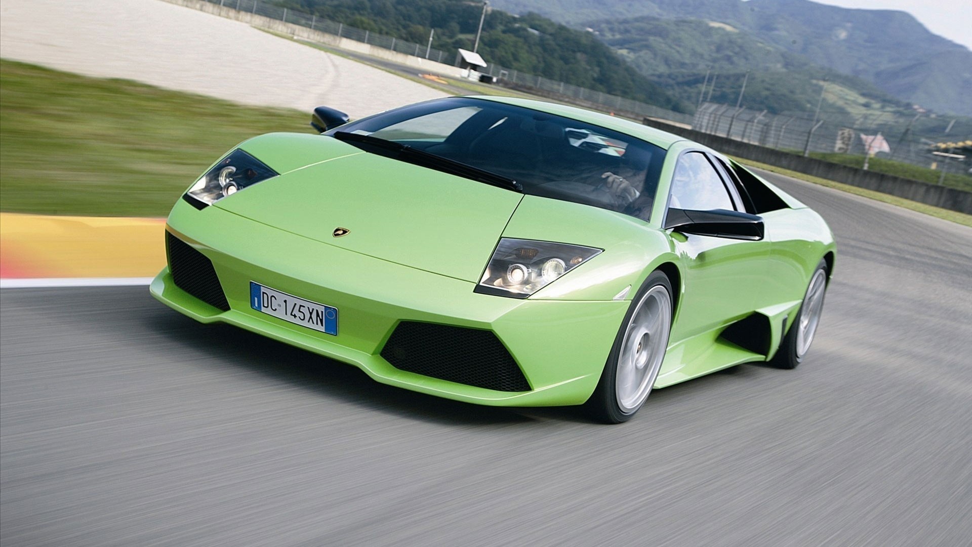 upercar sports car lamborghini green