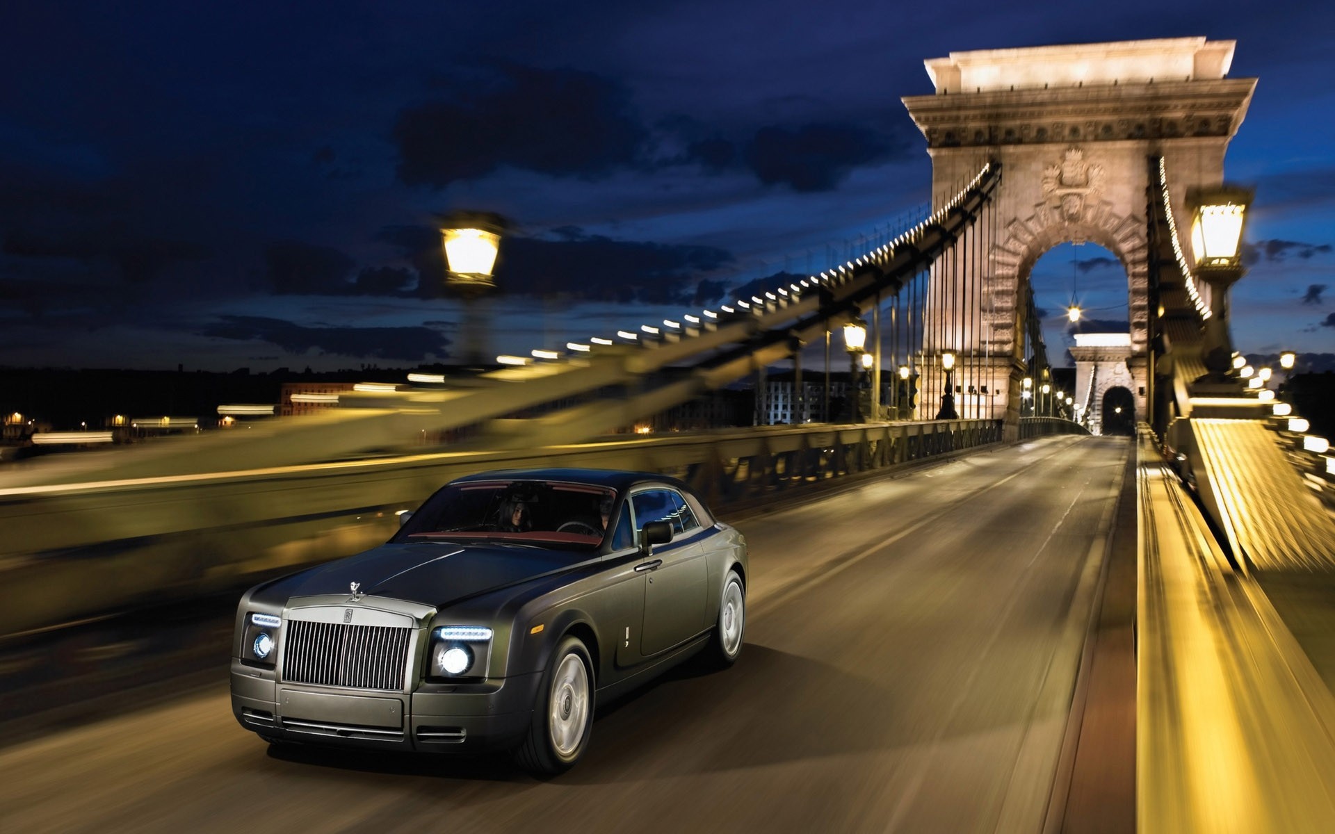 bridge cool fun rolls-royce vehicle