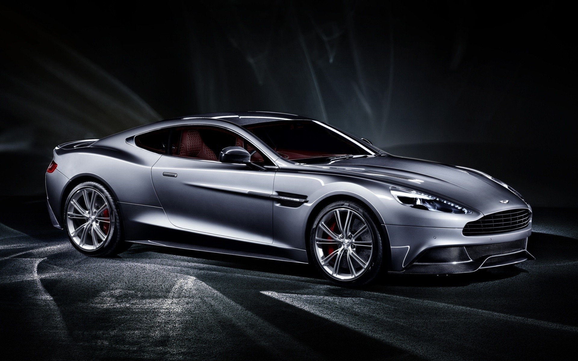 grau supersportwagen vanquis aston martin