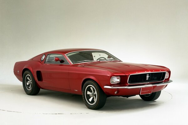 Ford Mustang Shelby color rojo