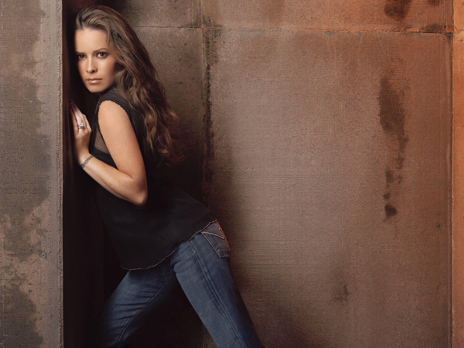 holly mary combs holly marie combs tattoo wand jeans