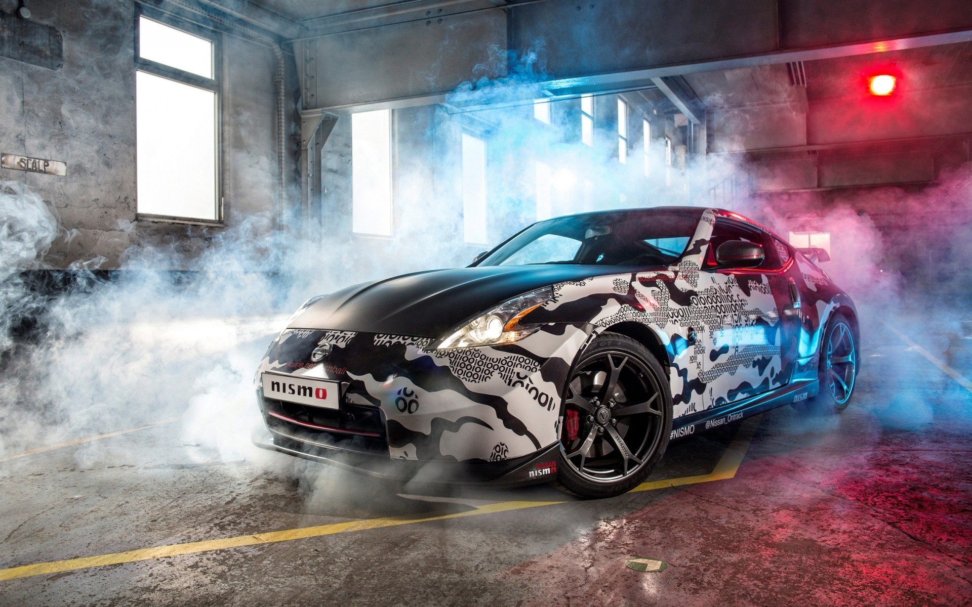 370z drives nissan smoke