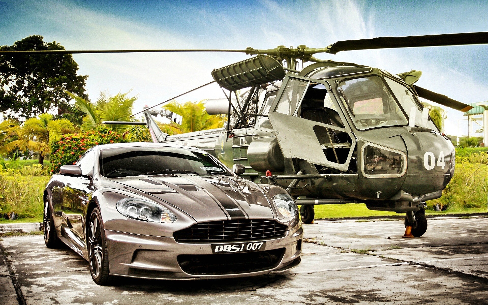 aston martin james bond film autos hubschrauber