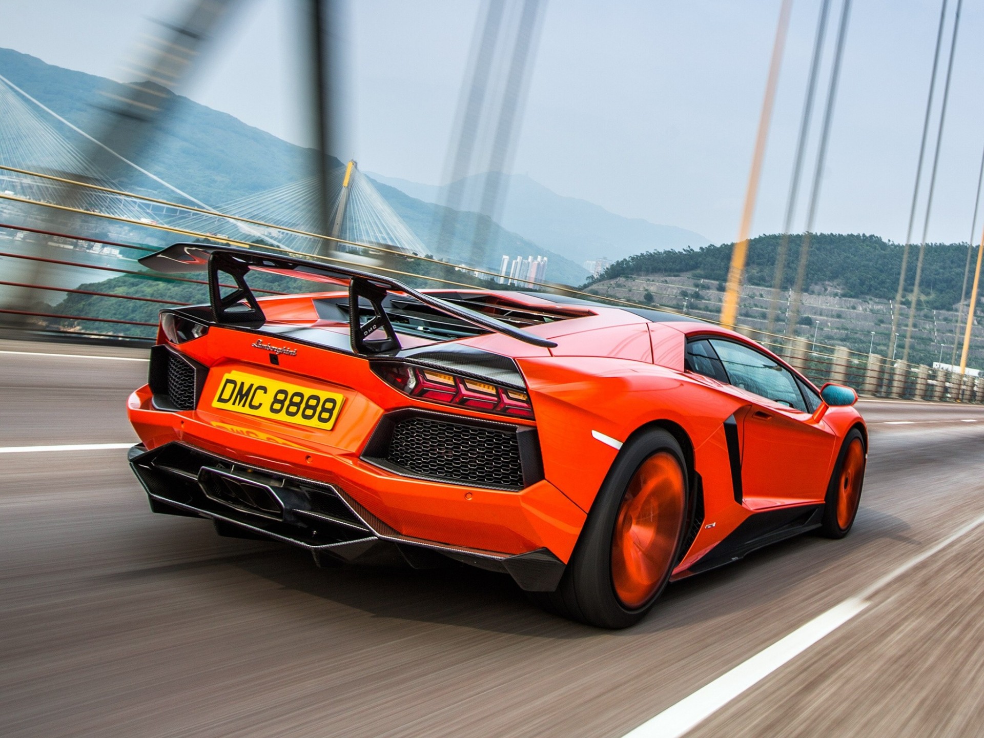 tuning movimento aventador lp900-4 lamborghini vista posteriore