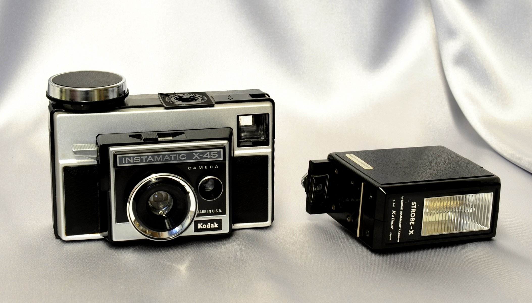 kodak instamatic х 45 американская камера затвор cds-метр электрический глаз диафрагма фотовспышка sitrobe-x фон