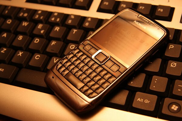 Nokia e71 is on the keyboard