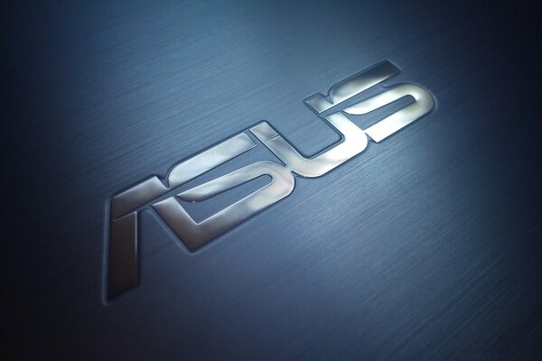 Logotipo de Asus sobre fondo azul