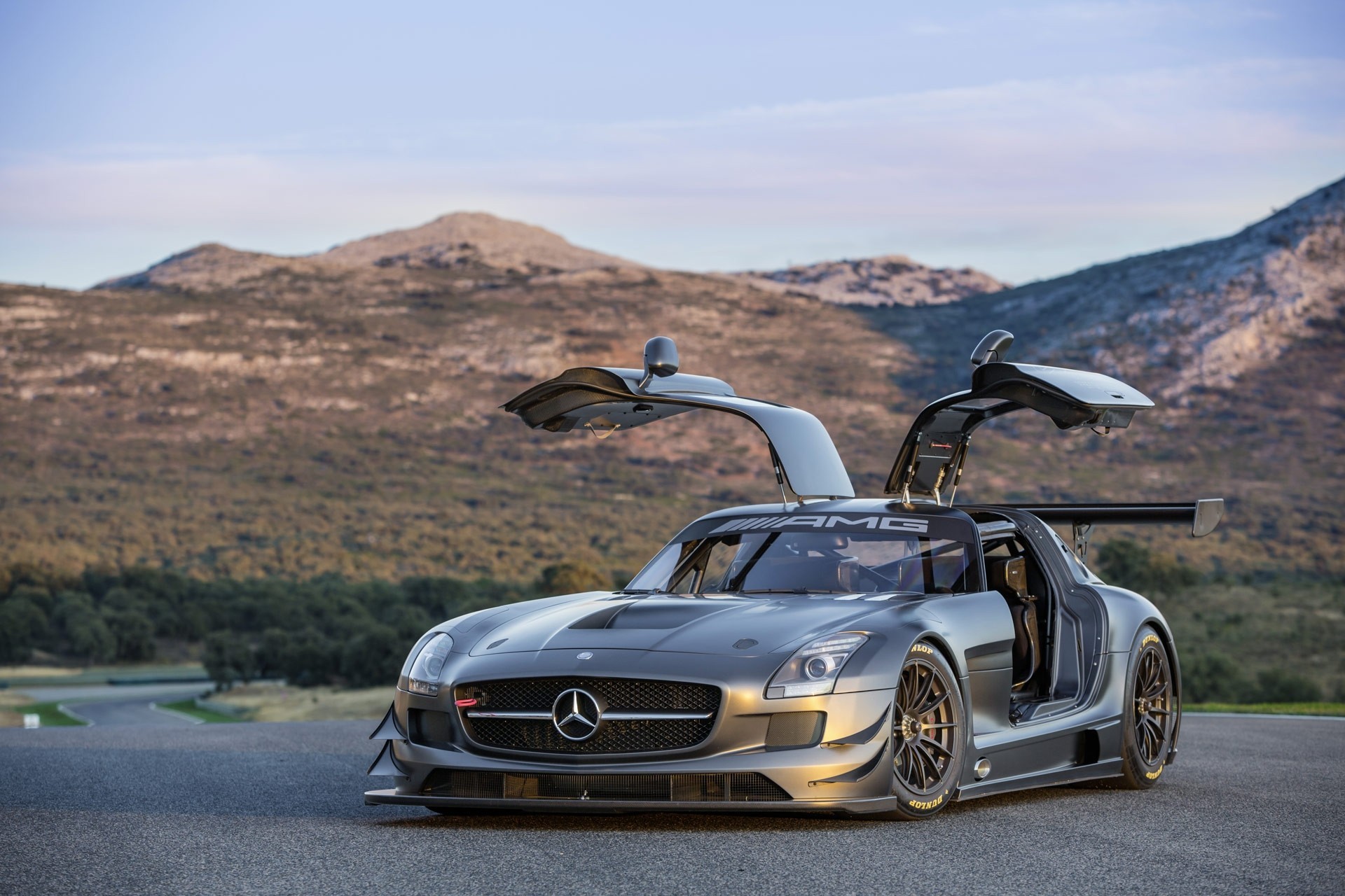 gt3 amg sls mercedes-benz