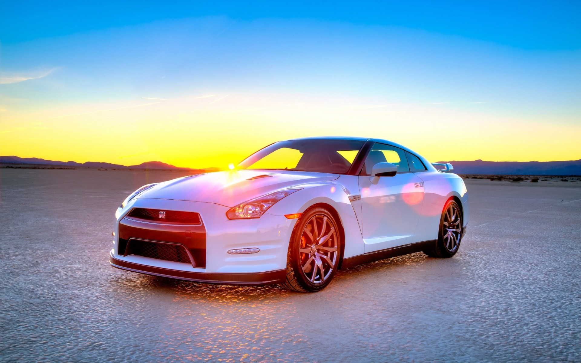 niebo zachód słońca nissan gt-r