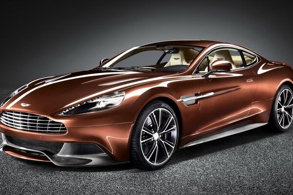 Vanquis Supercar Aston Martin Rot