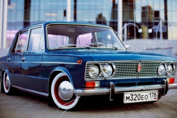 Blue Russian car VAZ 2103