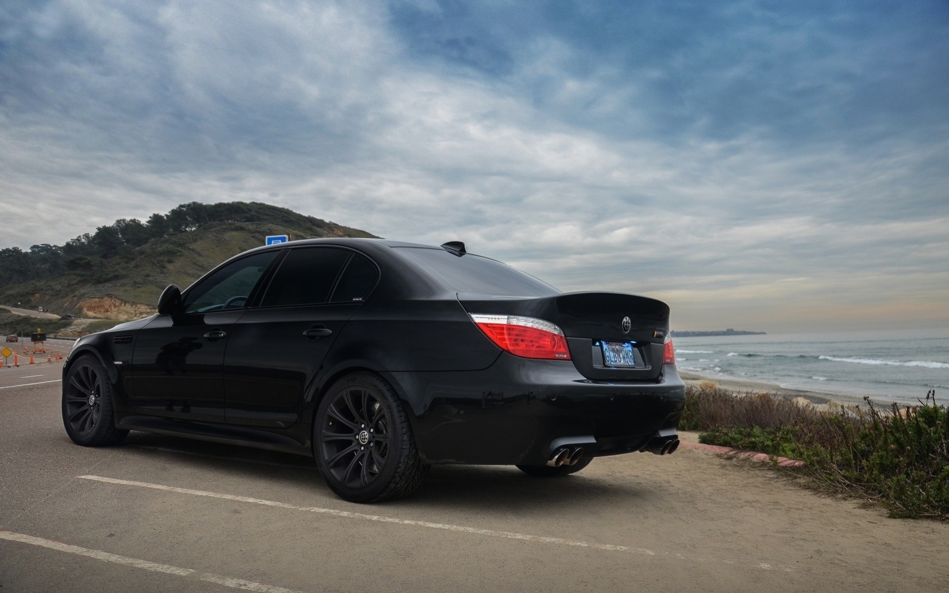 m5 bmw parking black sky rear view e60