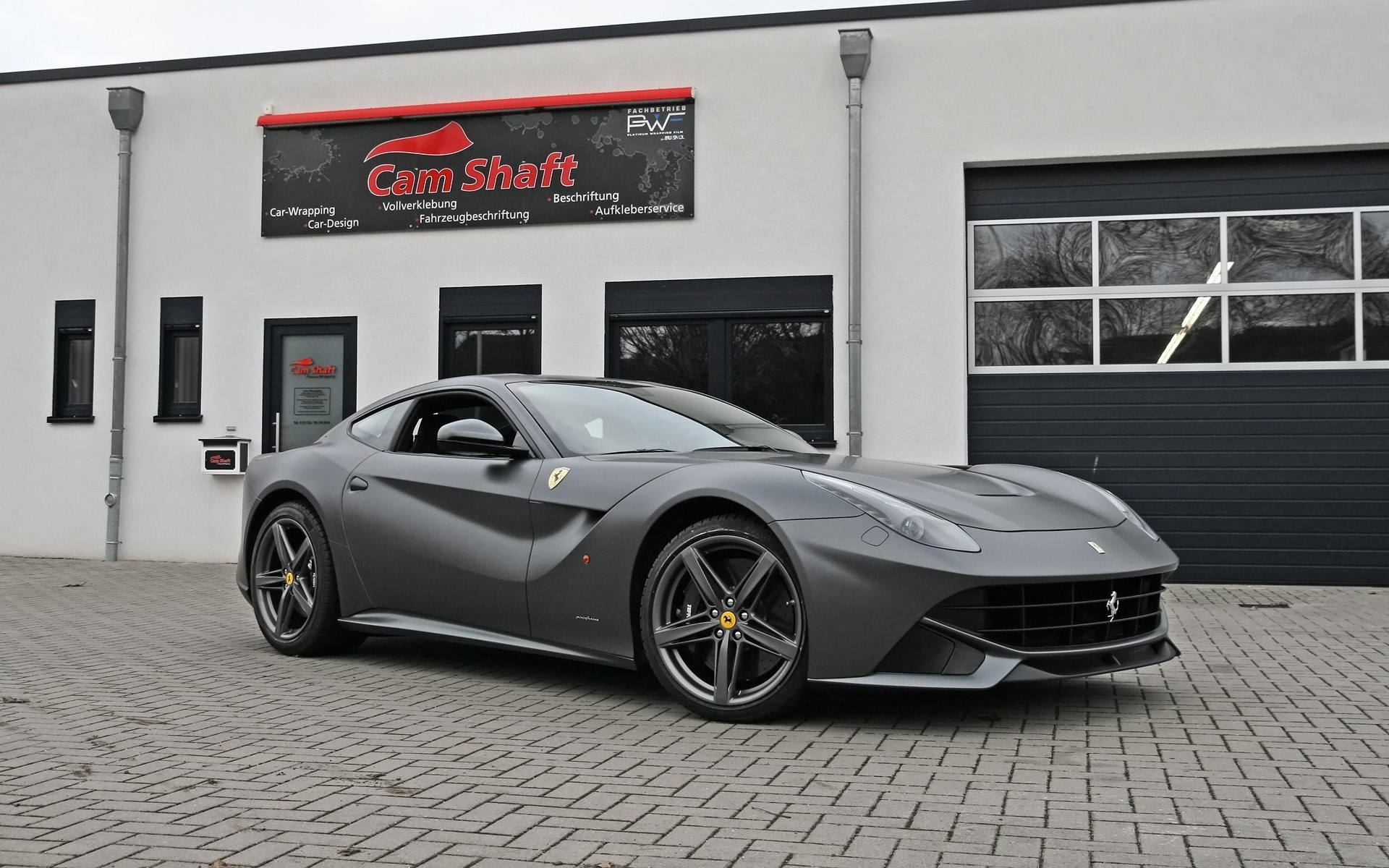 ferrari italienisch auto ferrari f12 berlinetta f12 mattgrau berlinetta superauto italien