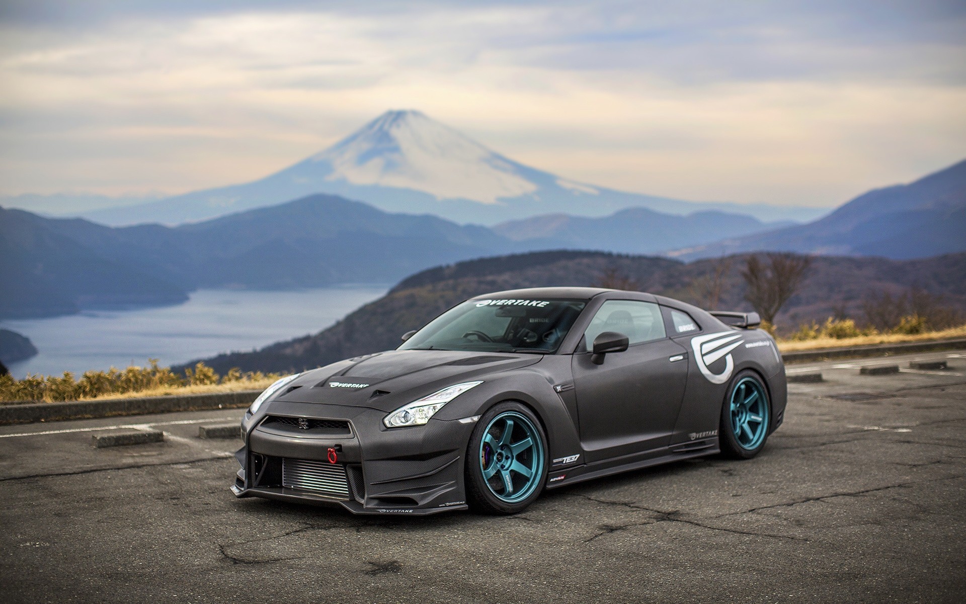 tuning vehicles carbon nissan gt-r avtooboi adjustment