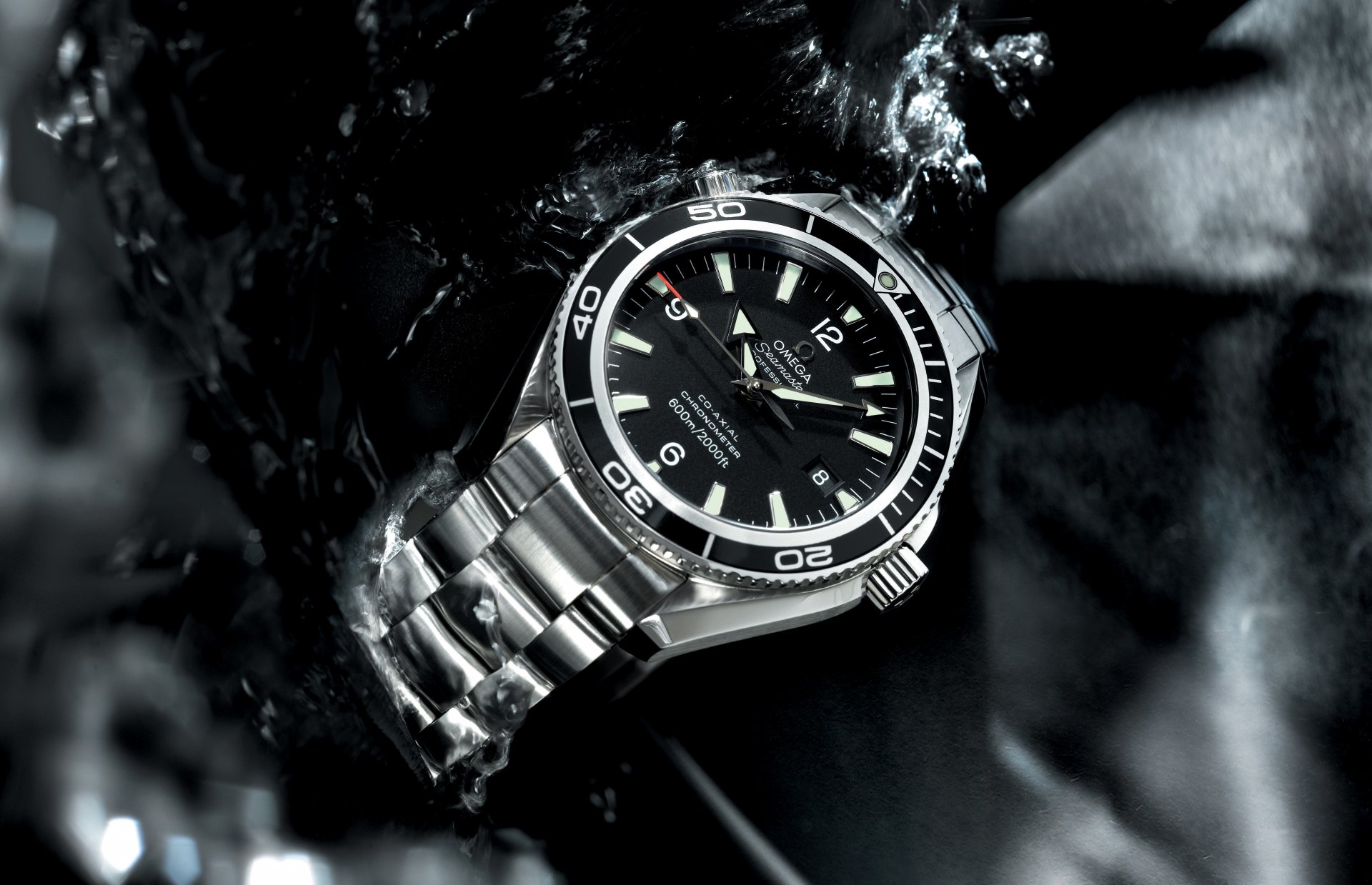 часы омега seamaster планета океан большой размер