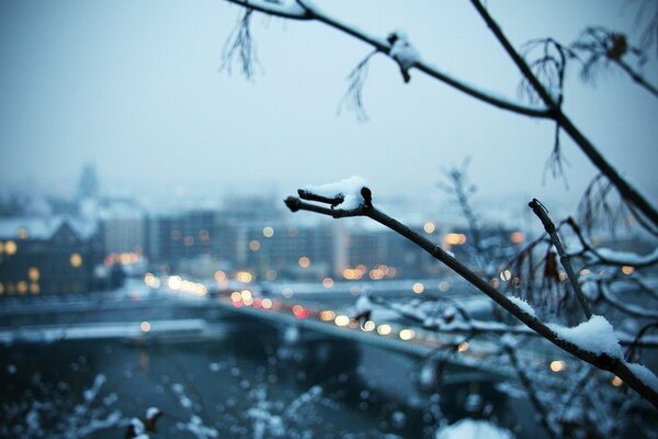 Morgen Winterstadt im Schnee