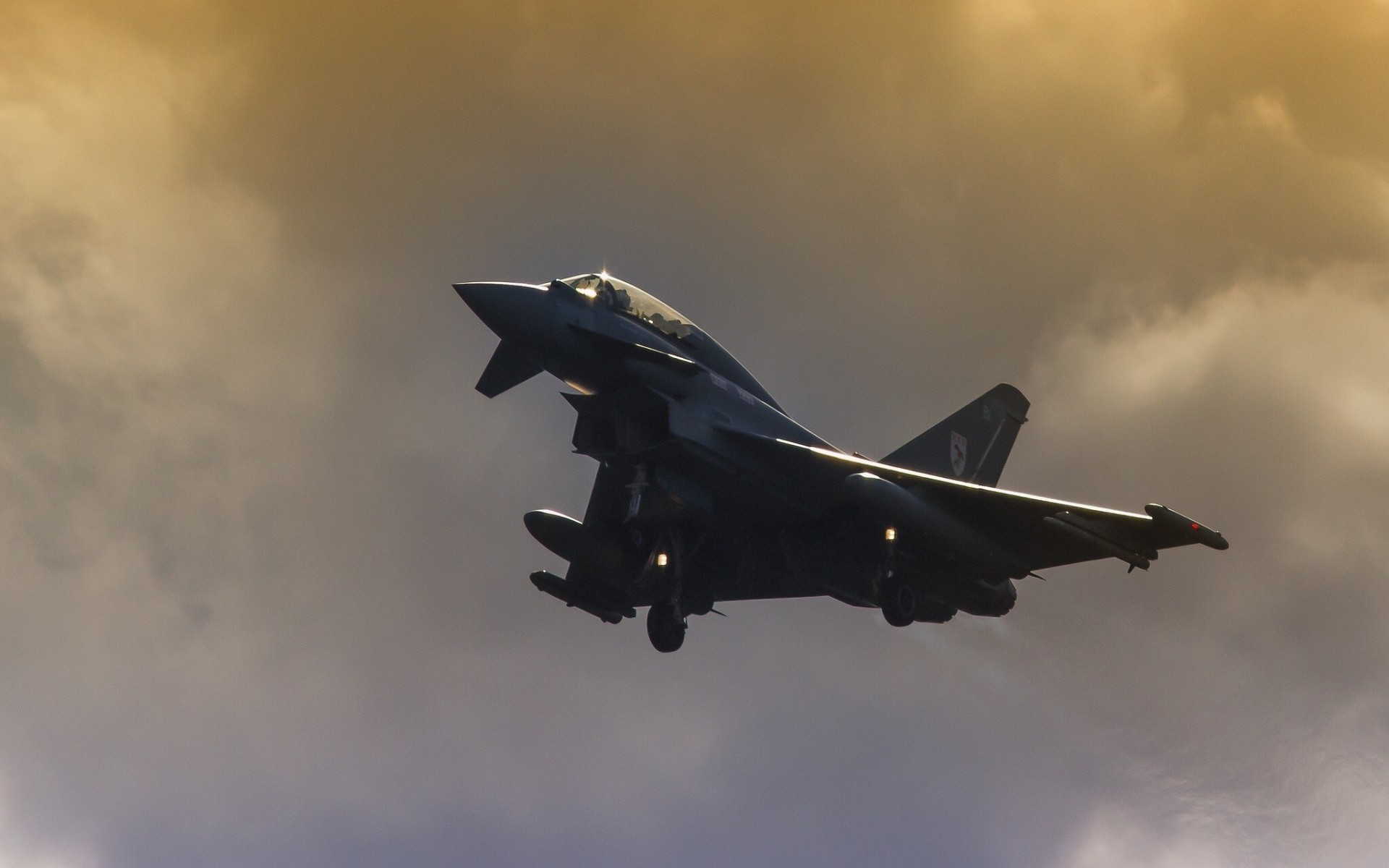 небо истребитель eurofighter typhoon