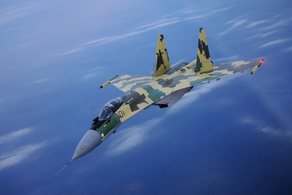 Avión de combate su - 35 vista superior