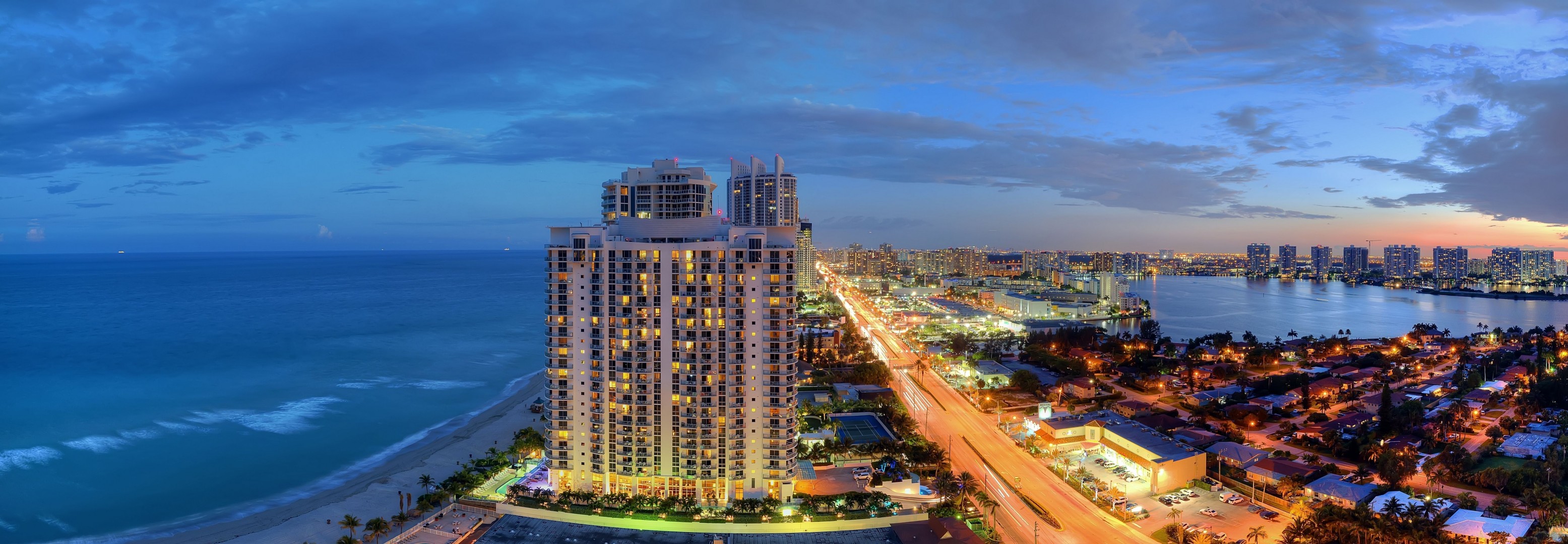 miami wybrzeże ocean chevrolet camaro ss sunny isles beach panorama floryda night city ocean atlantycki