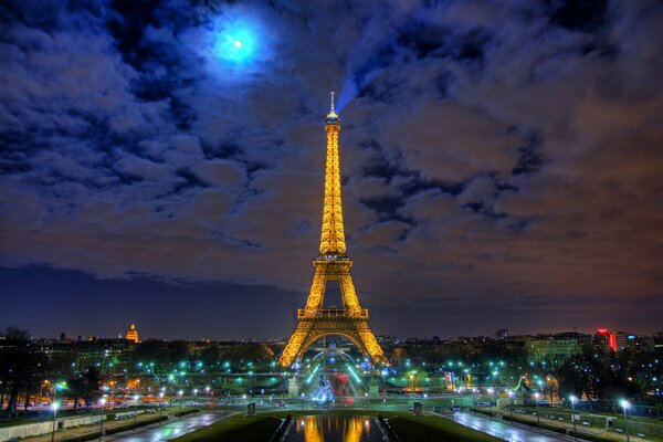 The lights of the Eiffel Tower at sunset