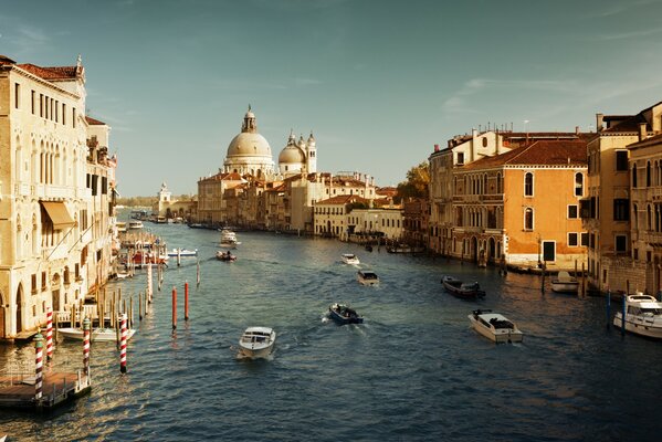 Hermosa Italia soleada. Venecia