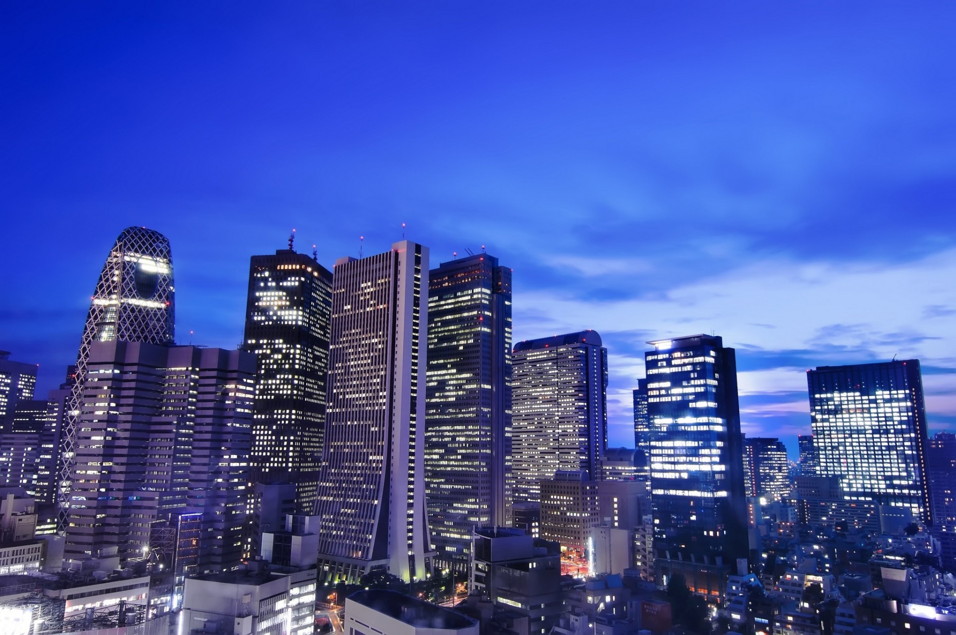 lights capital night tokyo sky skyscraper metropolis blue building japan clouds lighting house