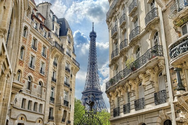 A look at the Eiffel Tower from an unusual angle - between two houses