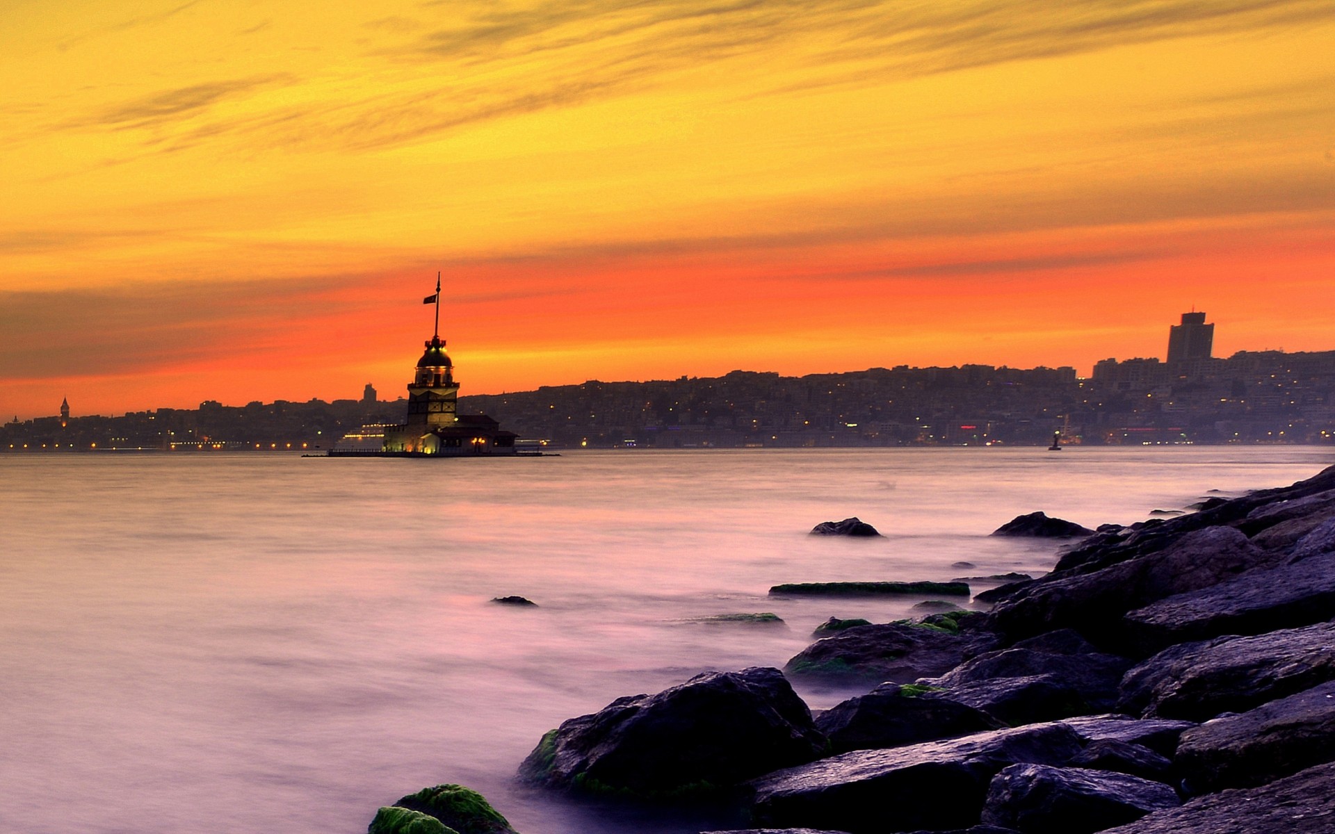 tones sea istanbul sunset