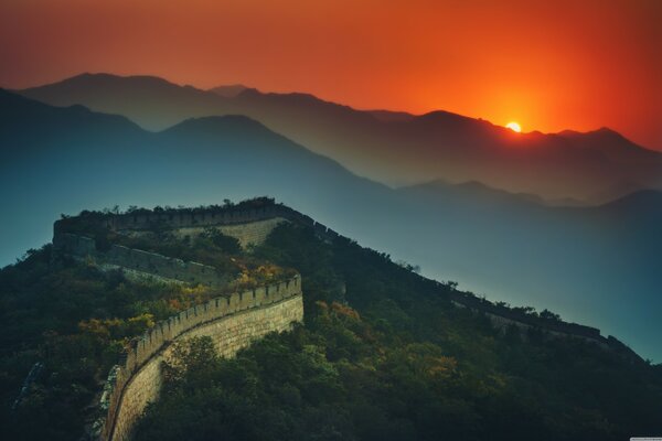 The Great Wall of China at sunset