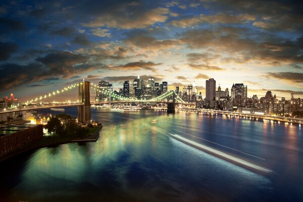 Brooklyn Bridge in the evening lights