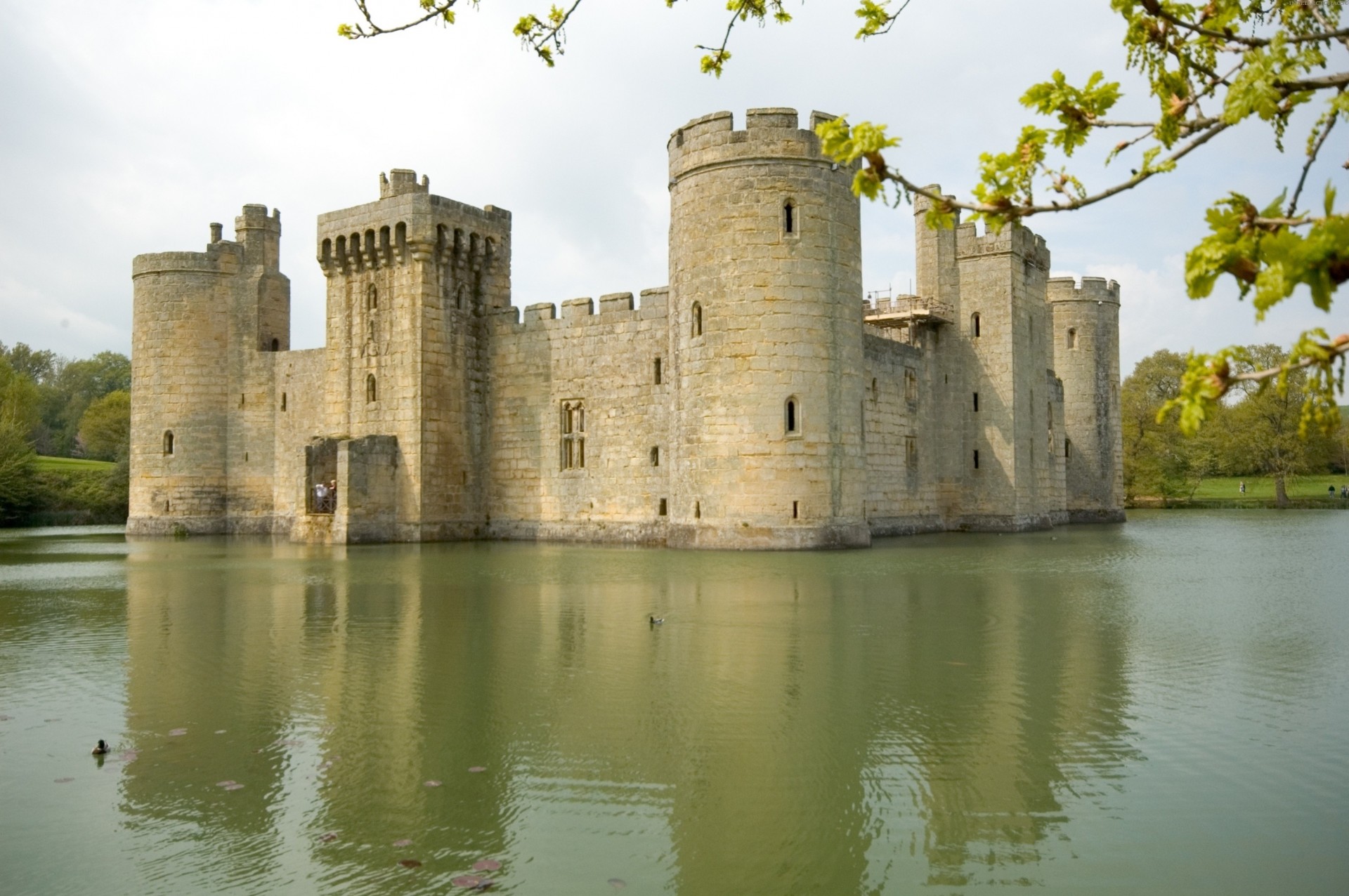 schloss see turm fenster wasser