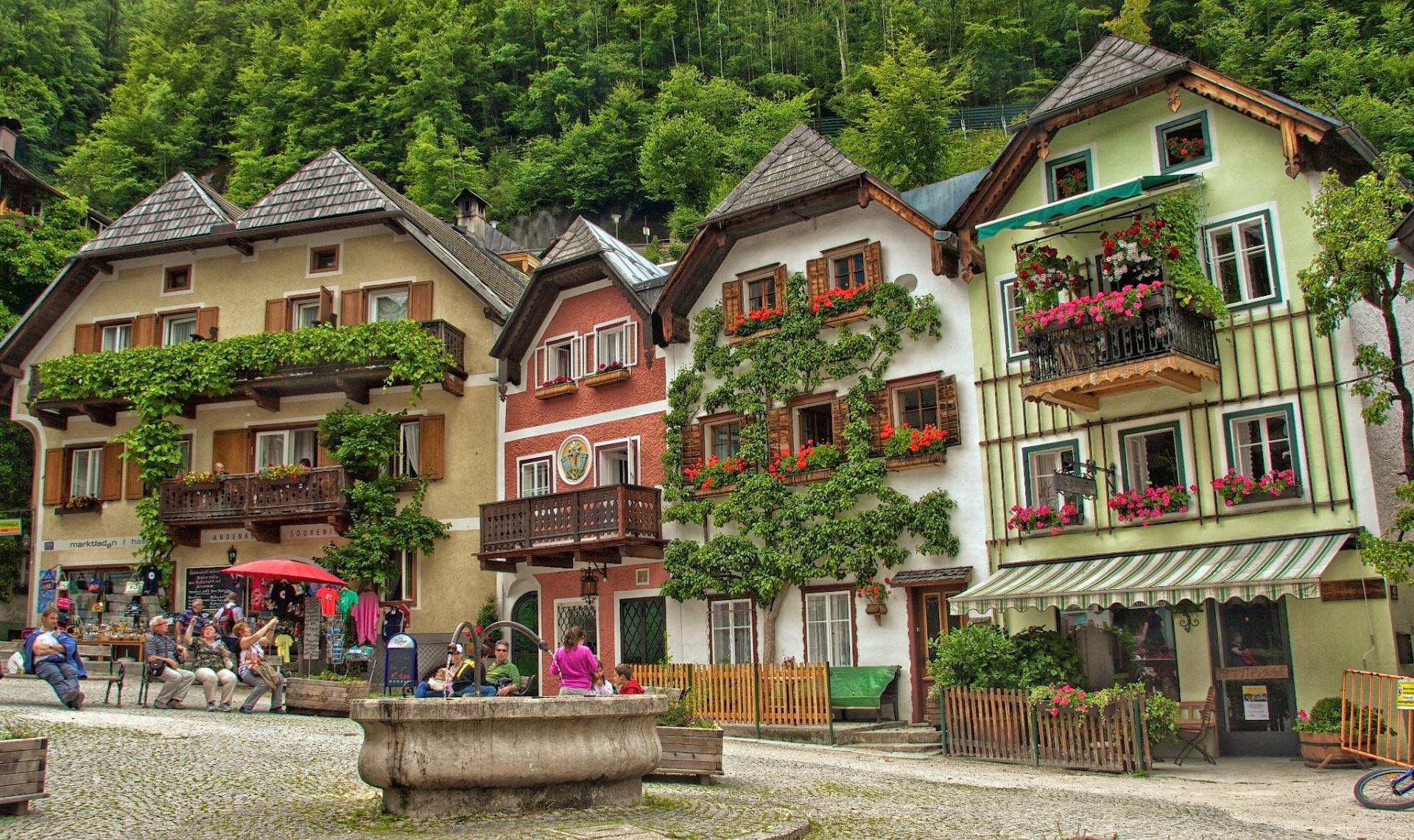 budynek plac kwiaty fontanna hallstatt austria