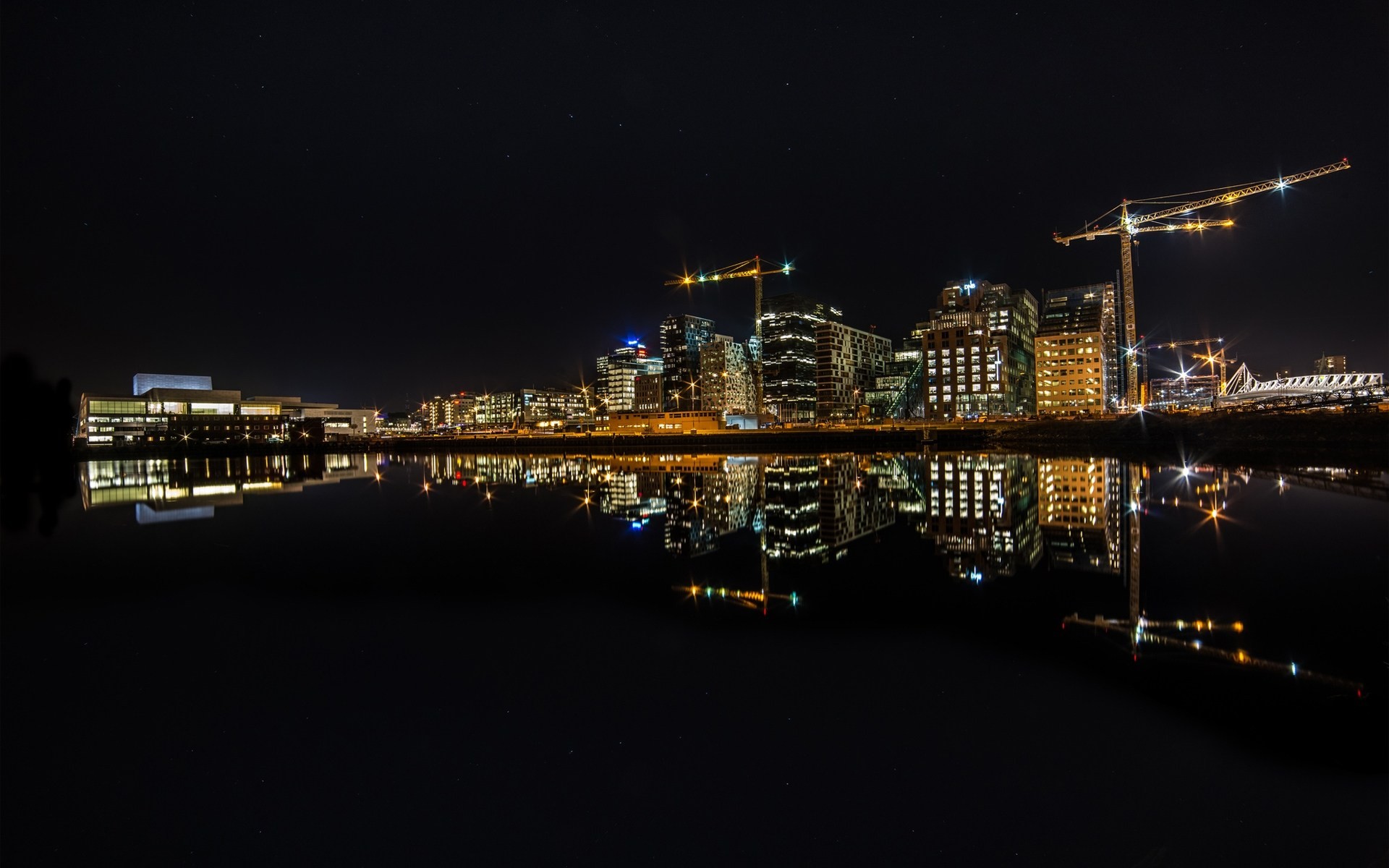 lumières nuit ville rivière