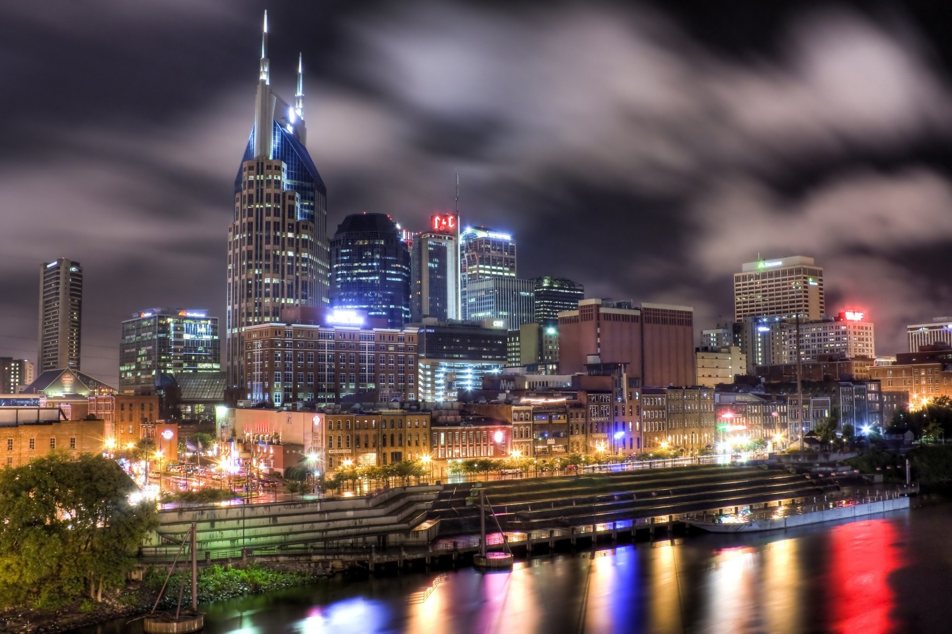 nachtstadt gebäude promenade tennessee