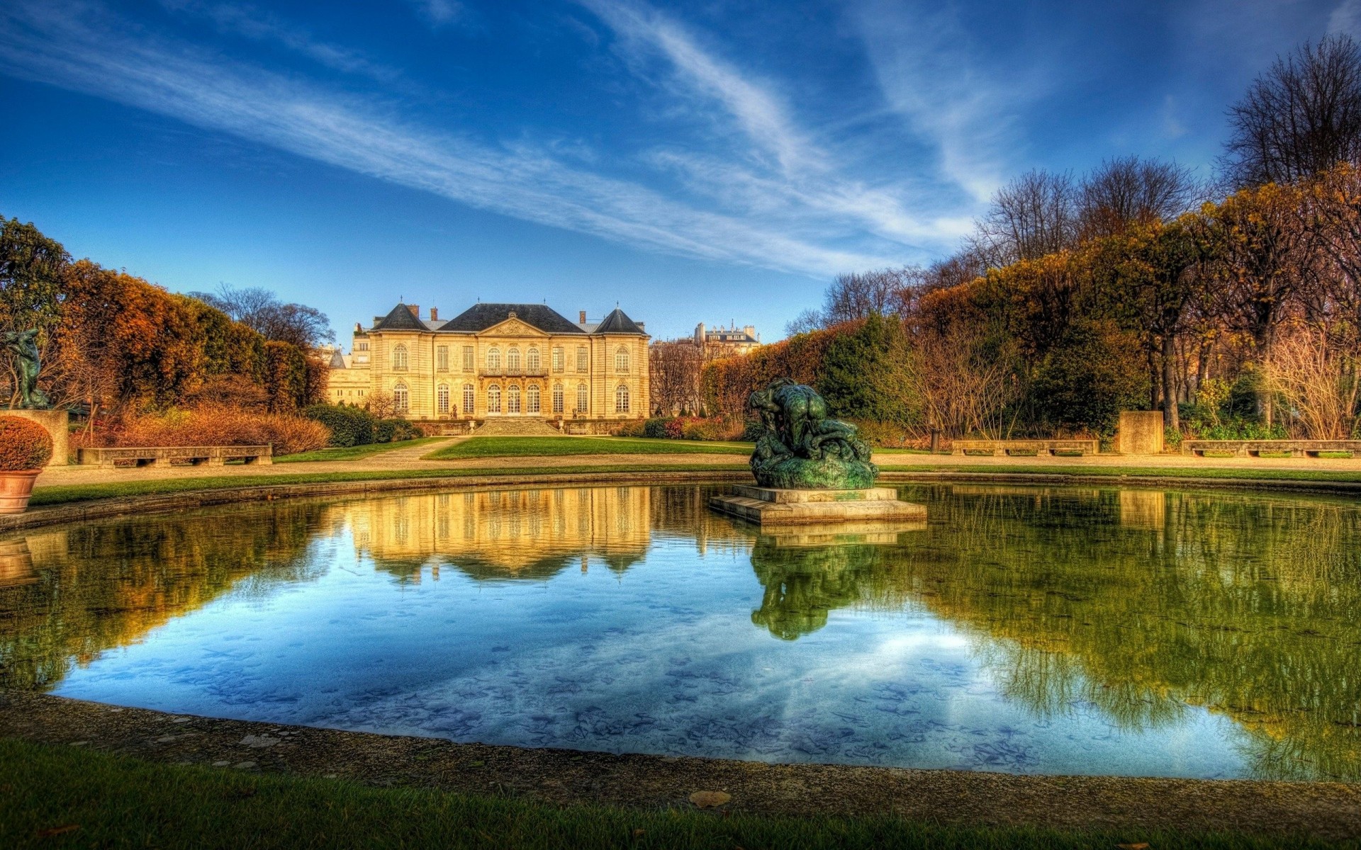 cielo precioso fuente qatar airways parís agua casa