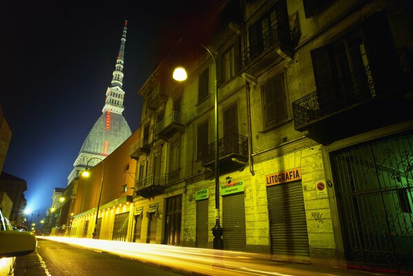 Buildings in the light of evening lanterns