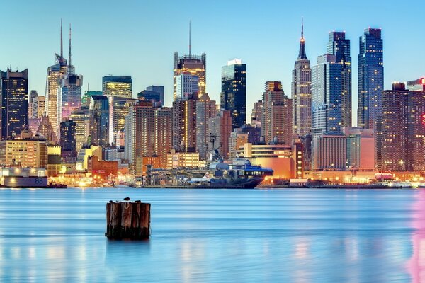 Blick auf den Hintergrund des Wassers von New Jersey in den USA