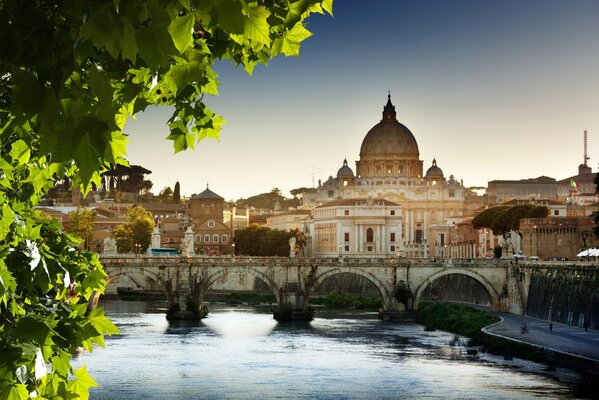 The bridge at St. Peter s Cathedral