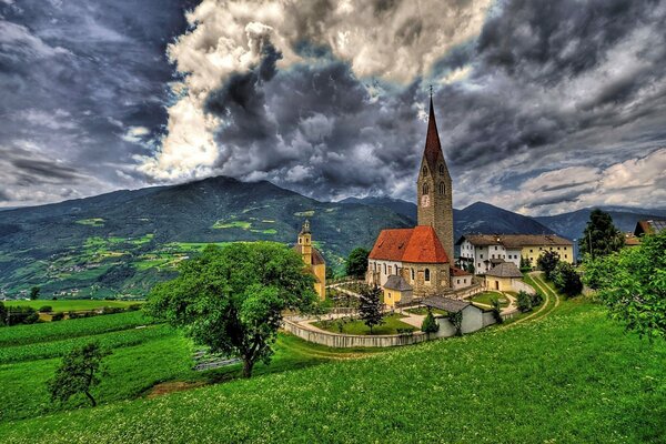 Kirche San Michele in Italien, Stadt Brixen