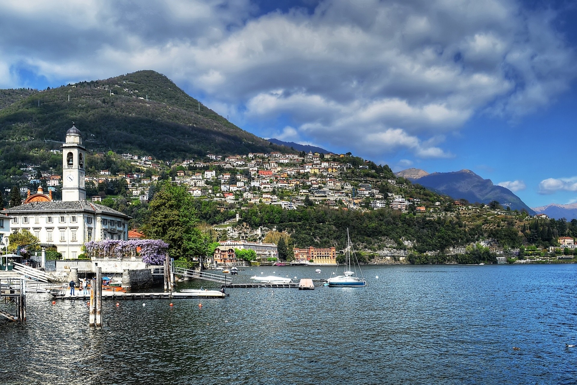 italien hang lombardei see comer see liegeplatz berge landschaft yacht