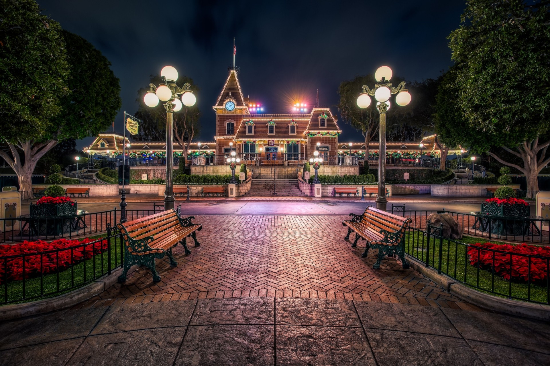 californie phares disneyland anaheim bancs