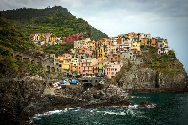 Costa italiana en el Golfo de Génova