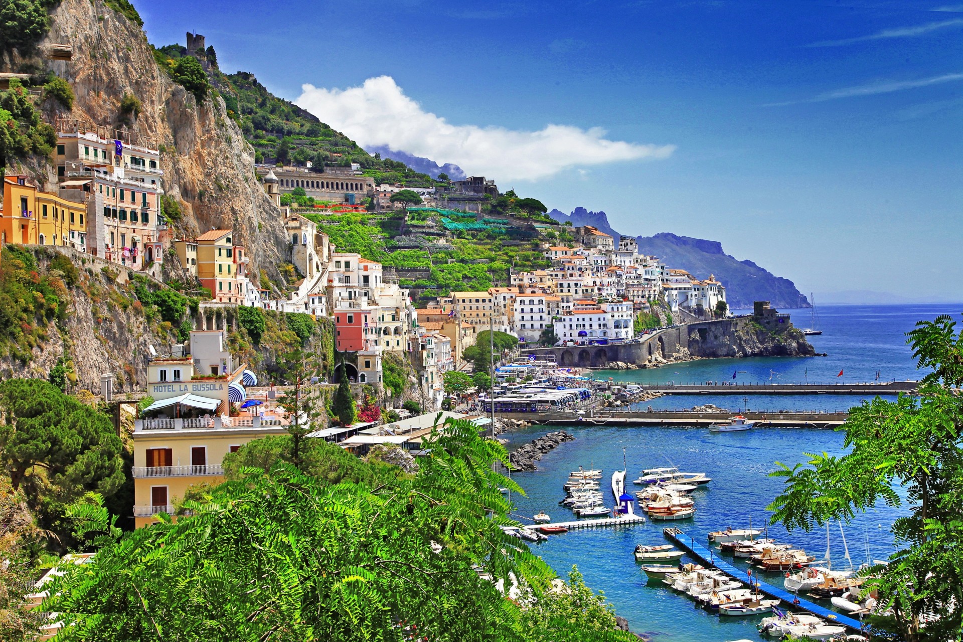 italie positano ciel mer salerne